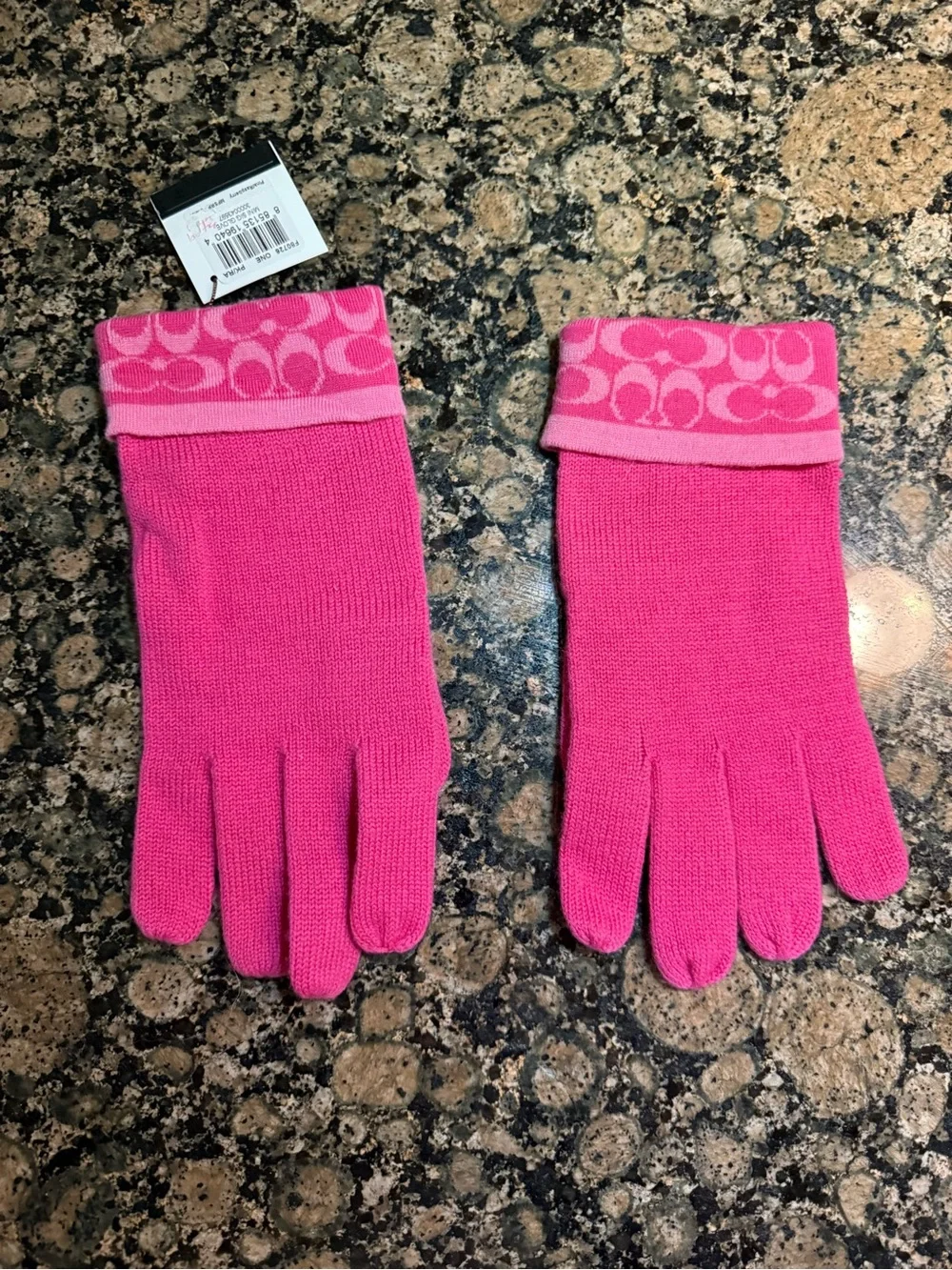Coach signature print pink wool gloves